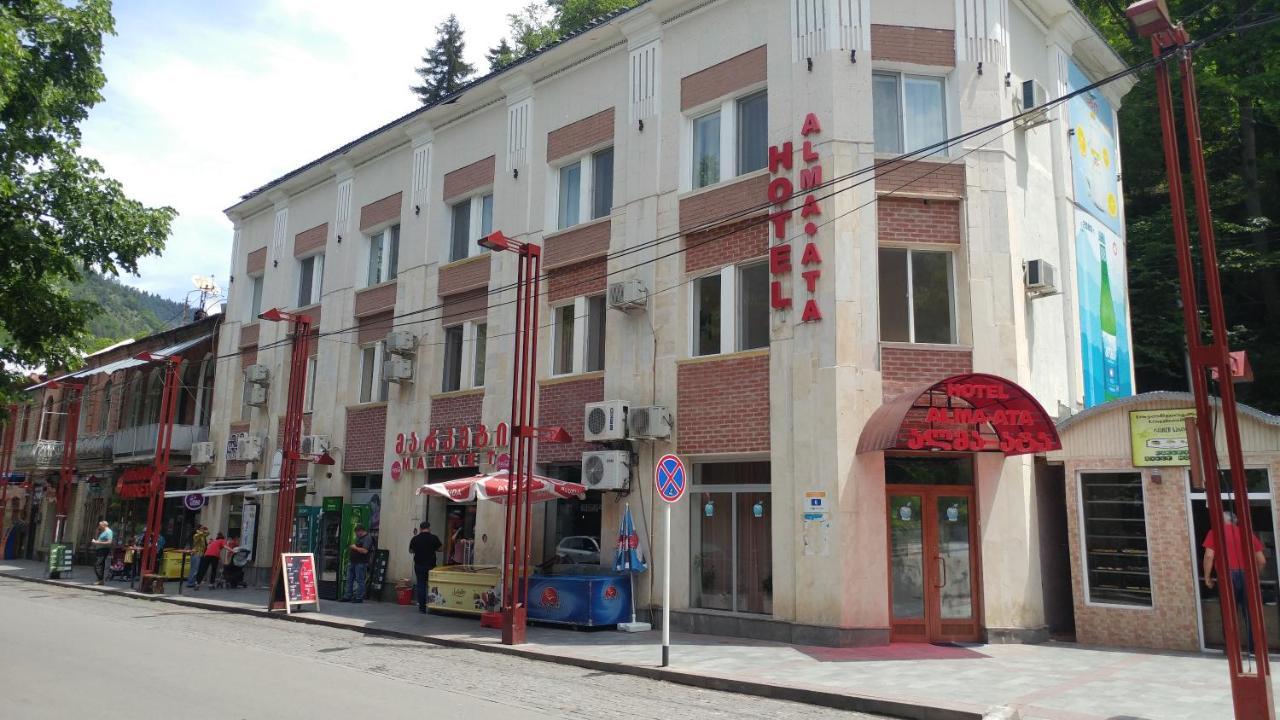 Alma-Ata Hotel Bordżomi Zewnętrze zdjęcie