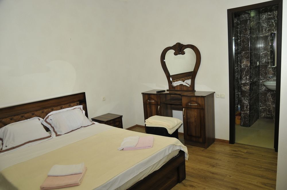 Alma-Ata Hotel Bordżomi Zewnętrze zdjęcie