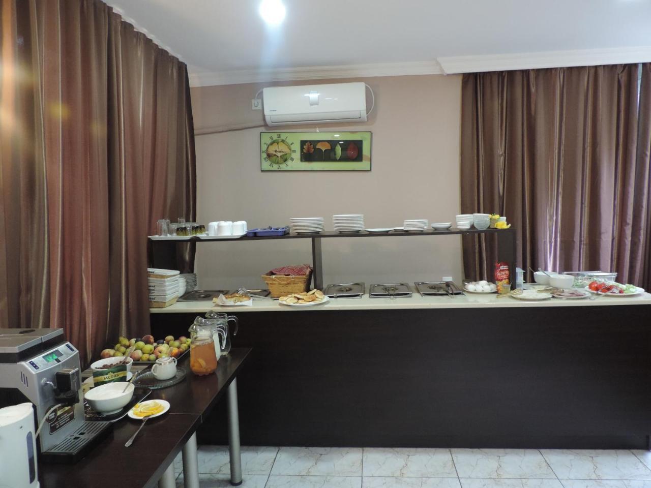 Alma-Ata Hotel Bordżomi Zewnętrze zdjęcie
